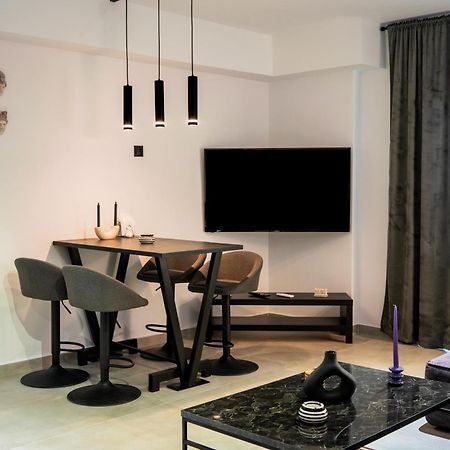 Essel Noir - A Hidden Gem With A Magnificent Acropolis View Apartment Atena Exterior foto